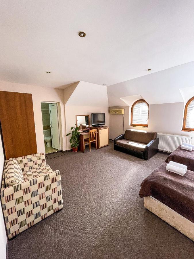 Tutrakan Family Hotel Palermo מראה חיצוני תמונה